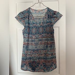 V-neck blouse with cap sleeves - made in India- Size M - 100% polyester